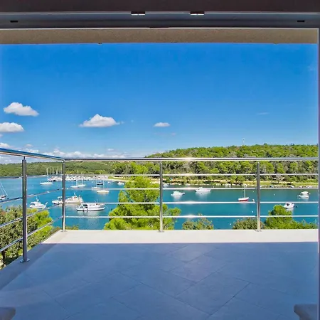 Avemar Holiday home