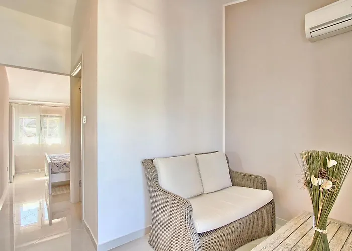 Semesterbostad Avemar