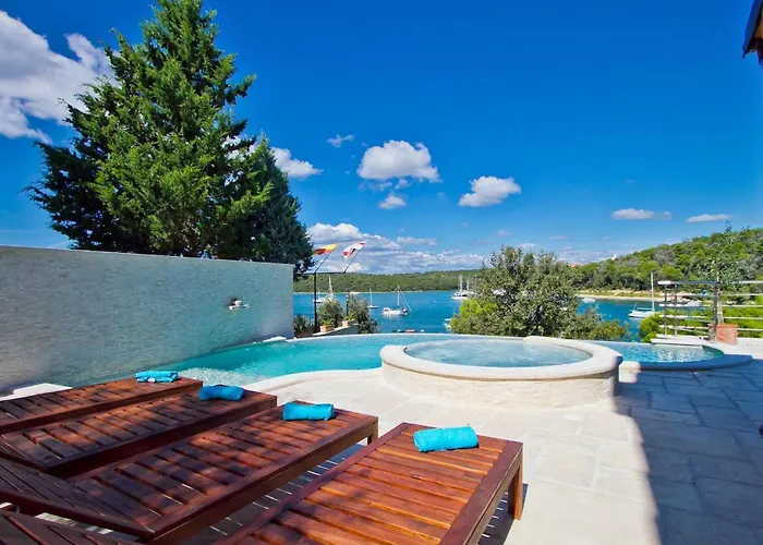 度假居 Avemar 普拉