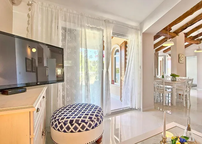 Avemar Semesterbostad *