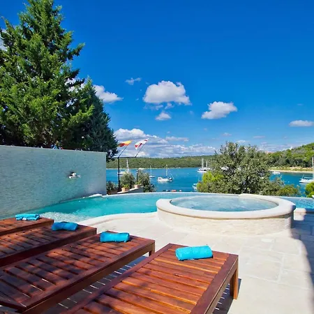 度假居 Avemar 普拉