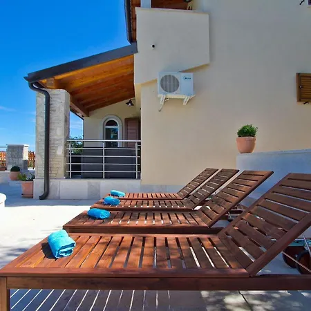 Dom wakacyjny Avemar