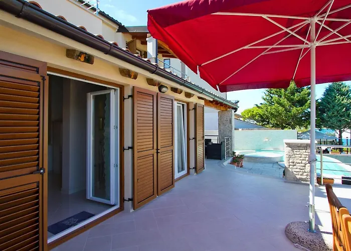 Avemar Vakantiehuis Pula