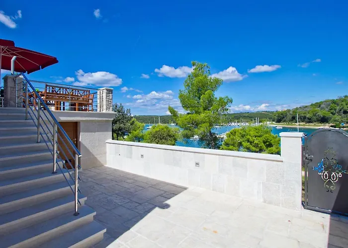 Будинок відпочинку Avemar